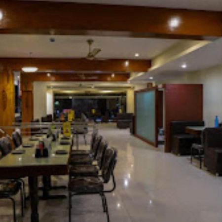 Hotel Vaibhav,Akola Eksteriør bilde